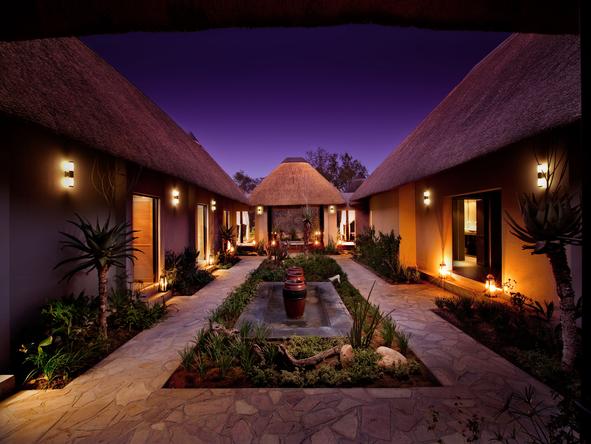 Kempinski Mokuti Lodge - Exterior